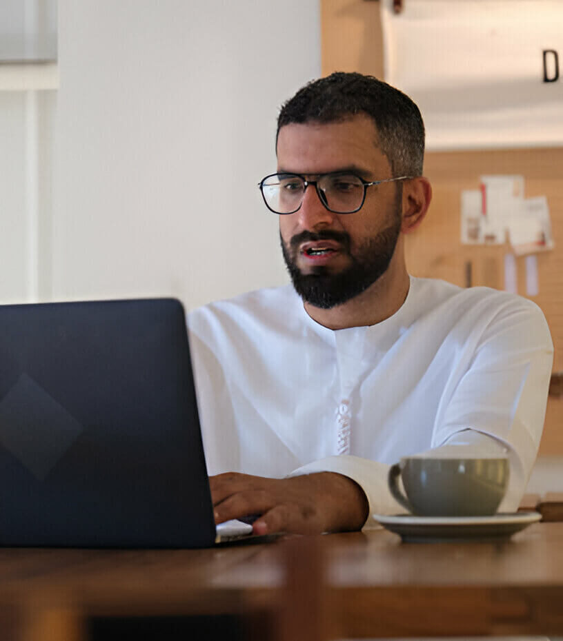 مراحل الترجمة الطبية لدى الألسن