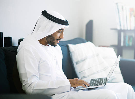 ترجمان محلف في دبي