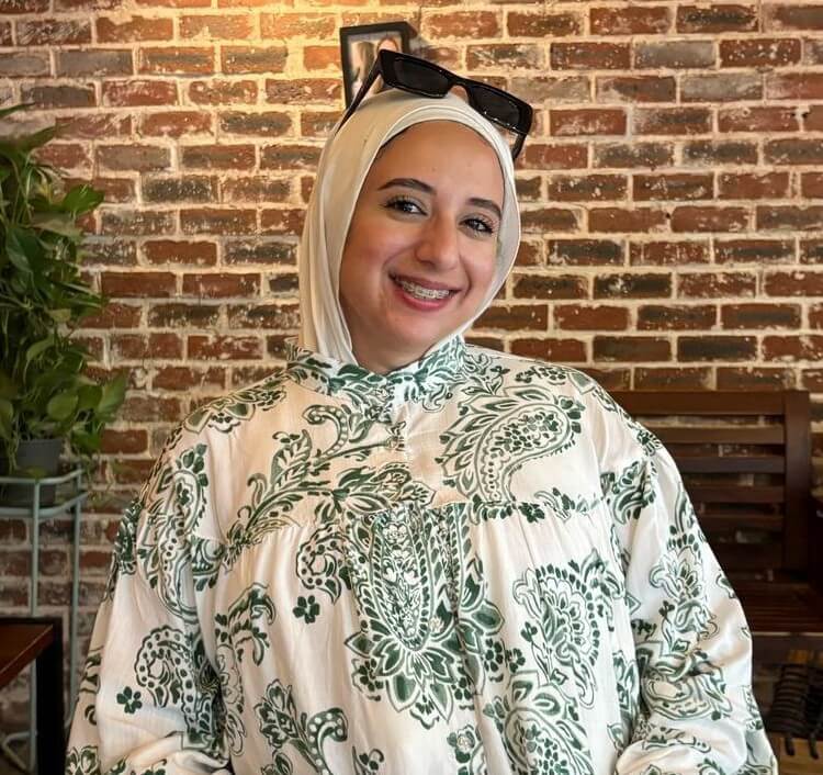 آية محمد